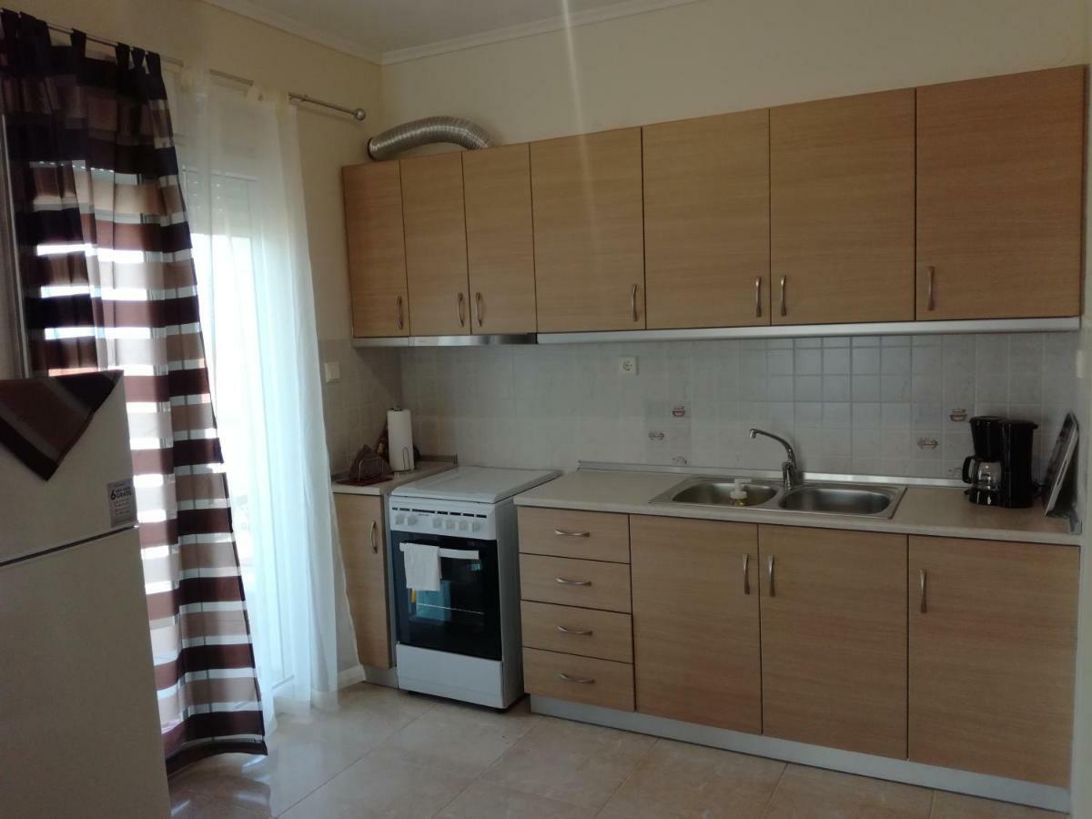 Jordan'S 3Rd Appartment At Néa Mihanióna Kültér fotó